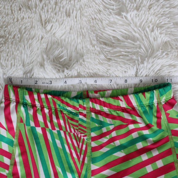Reebok Girls Athletic Shorts/Spandex Green & Pink Gymnastics Dance Shorts Large - Picture 7 of 7